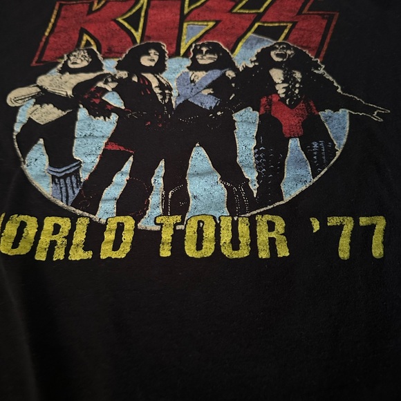 Kiss t-shirt - Picture 4 of 5